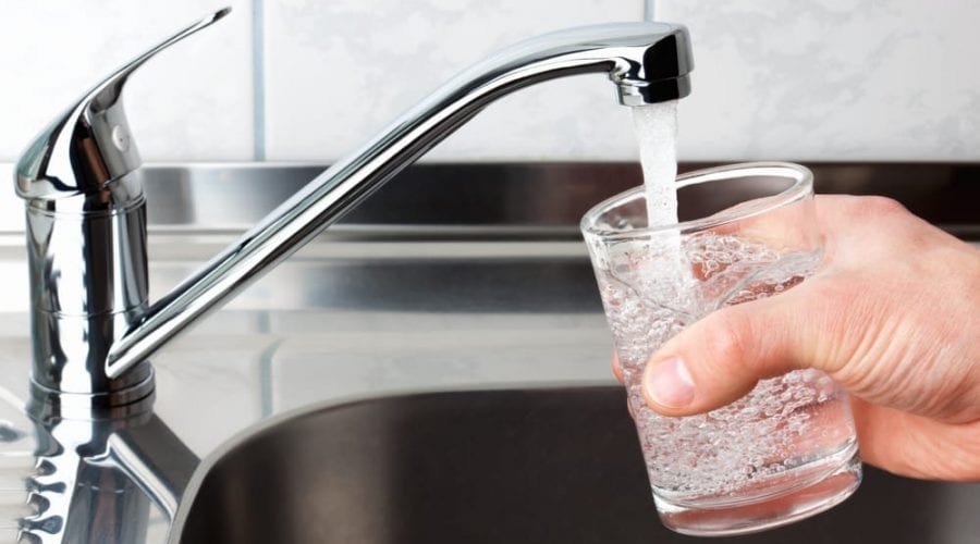 Kitchen Faucet Flow Rate: Say Goodbye to Wasted Water